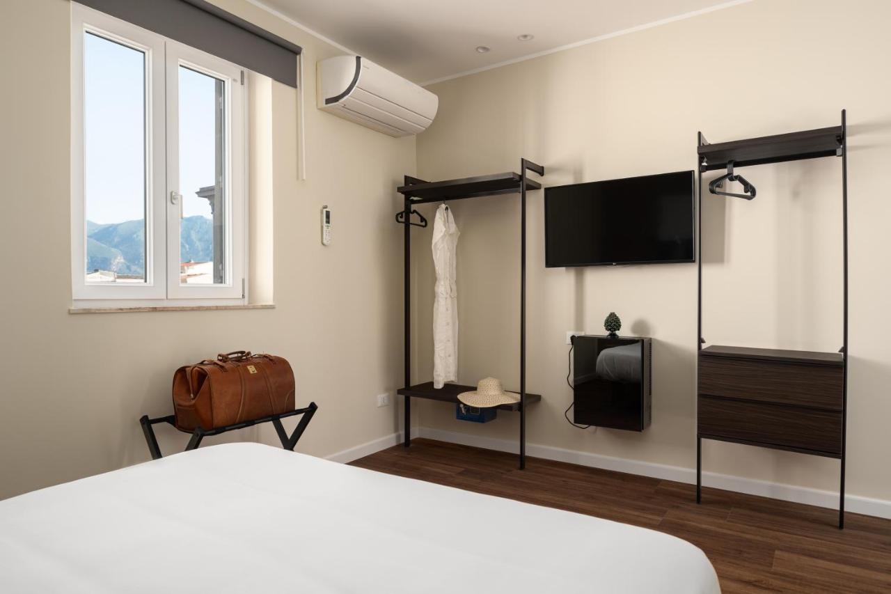 Attico 37 - Suite Con Terrazza Privata E Cucina Palermo Exterior foto