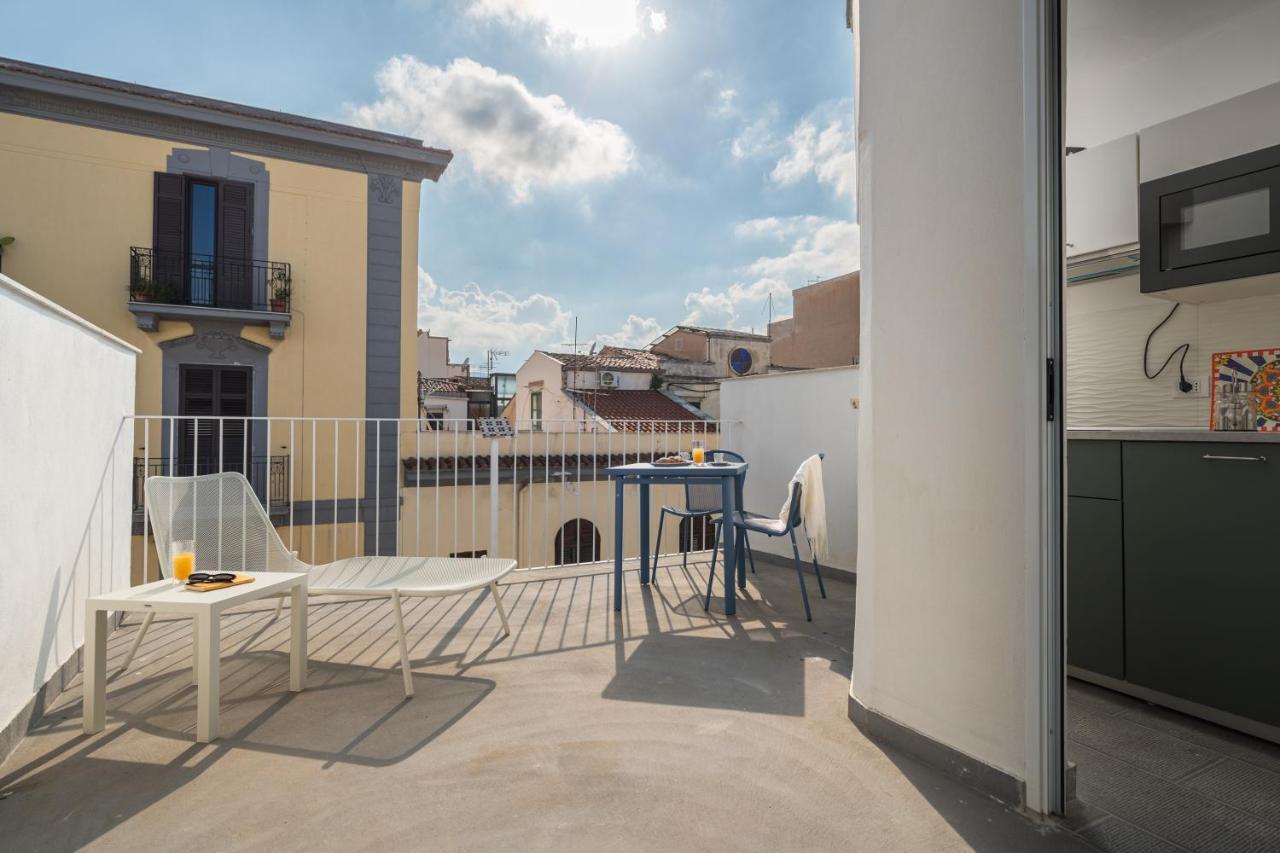 Attico 37 - Suite Con Terrazza Privata E Cucina Palermo Exterior foto